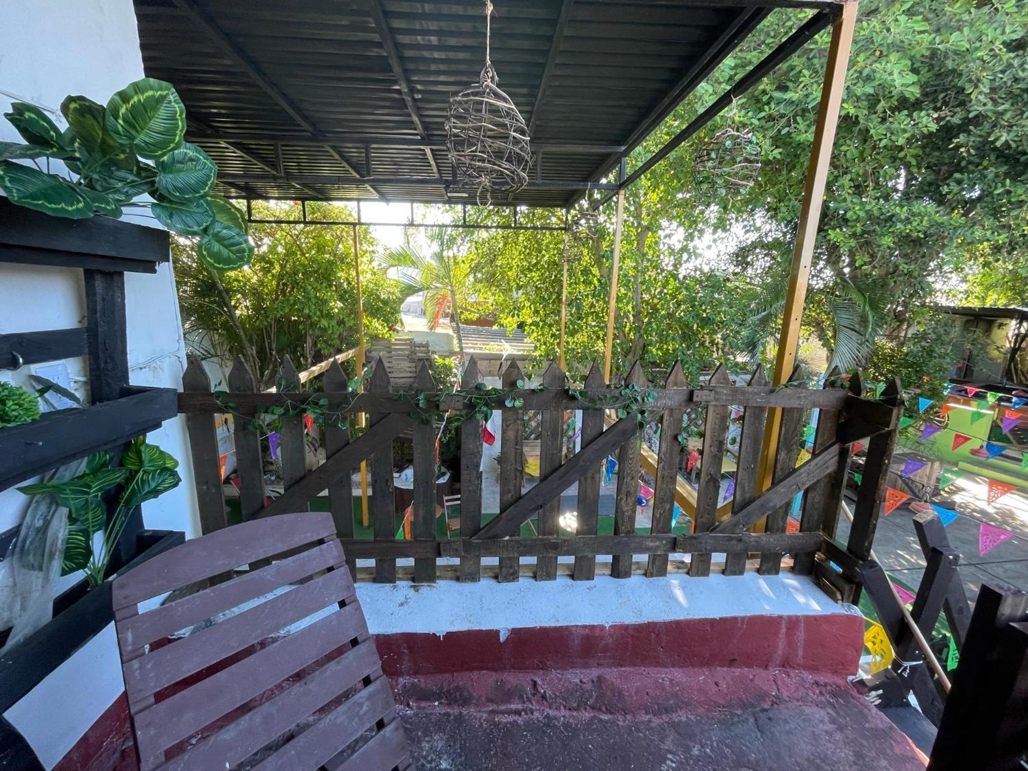 La Casa De La 12 Pansiyon Campeche Dış mekan fotoğraf